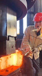 HYDRAULIC HAMBER PRESSURE #cage #constructionequipment #shorts #short #excavator #machinerychannel | DIY - Restoration Garage