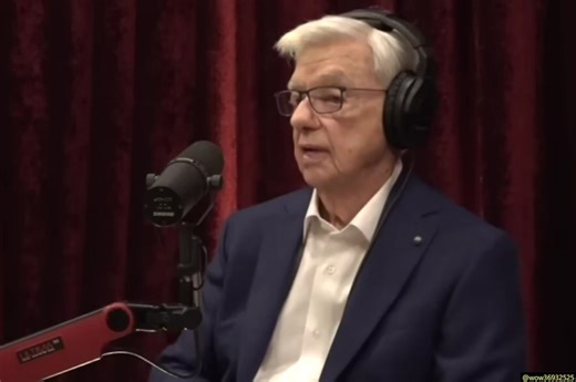 Dr. Hal Puthoff told Joe Rogan that the U.S. government has more than ten recovered, non-human craft. | Disclosure Party