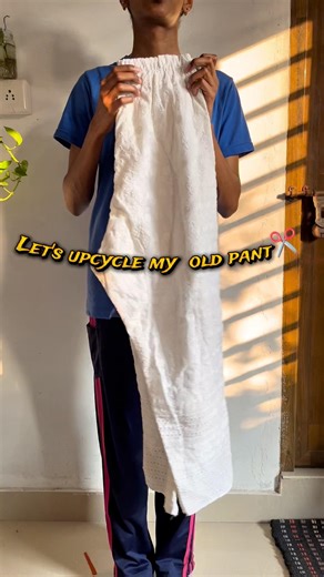 Pant കൊണ്ട് CROP ടോപ്പ് തയ്ക്കാനാവുമോ? Upcycle old Pant| Crop Top From Old Pant| #upcycledclothing