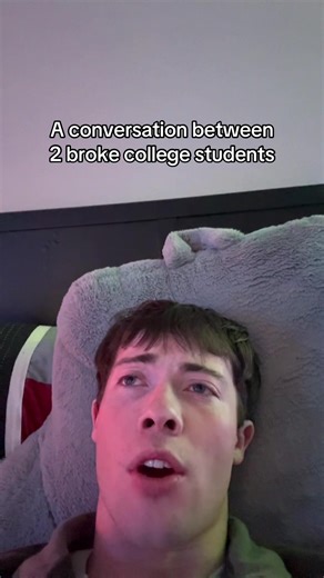 So who’s in? #broke #college #collegehumor #springbreak #collegelife | College Students
