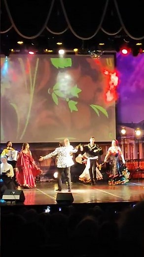 Ай дану дану данай! 😉#настроение #настроение #цыганскийтанец #цыганские #песни #танцуемвместе