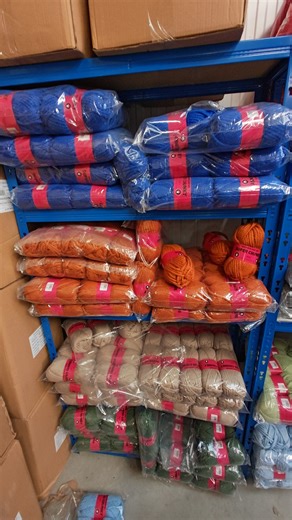 Who loves Super Chunky? 🥳 #superchunky #yarn #thewoolfactory #yarnaddict | The Wool Factory