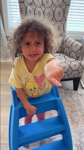 It’s Mine! 😲 | Learning to Share | Kids Moral Lesson