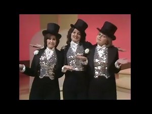 The Nolan Sisters / Sing Style / The Two Ronnies 1977