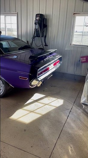 1970 Dodge Challenger 440-6 pack little rev