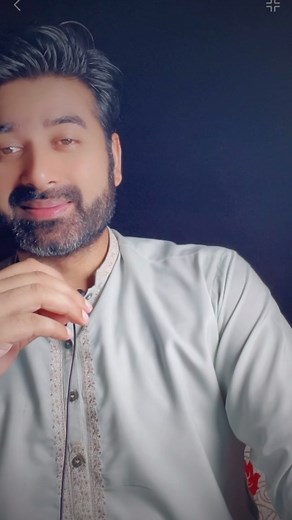 Zeeshan Iqbal on Instagram: "Subha Jaldi Uth Kr Allah Ki Namaz Se Aghaaz Krain .."