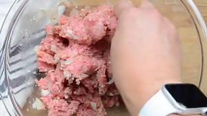 Quick and Easy Swedish Meatballs