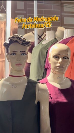 Tu já ouviu falar da Feira da Madrugada de Fortaleza? Acontece na madrugada da terça pra quarta e da sexta pro sábado, das 23h às 6h. Indico ir depois de 1h. Vale a pena conferir de perto! 📍 Rua José Avelino e proximidades, Centro #FeiraDaMadrugada #Fortaleza #RuaJoséAvelino #Feira #Ceará | Meu País Ceará