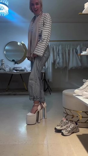 Perfect Heels for Mini Brides: Comfort and Style