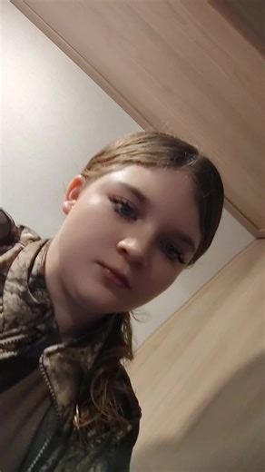 Amber Brock (@amberdanielle94)’s videos with Barbie - Reddy Redd