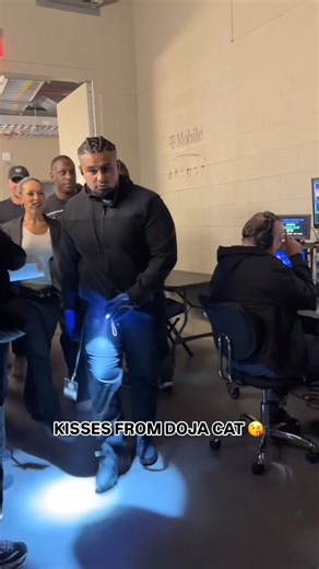 149K views · 383 reactions | I fainted immediately after this  #iHeartFestival2024 | Doja Cat | iHeartRadio | Facebook