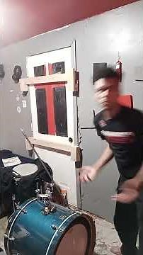 setting up my drum set# drums