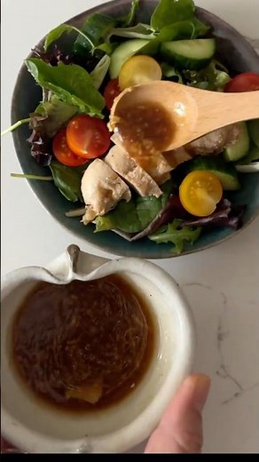 Simple Japanese Ginger Dressing (Soy Ginger Dressing)