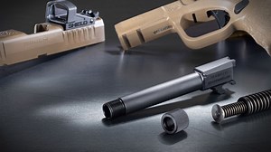 Review: Hellcat Pro 4.4" Threaded Barrel Kit - The Armory Life