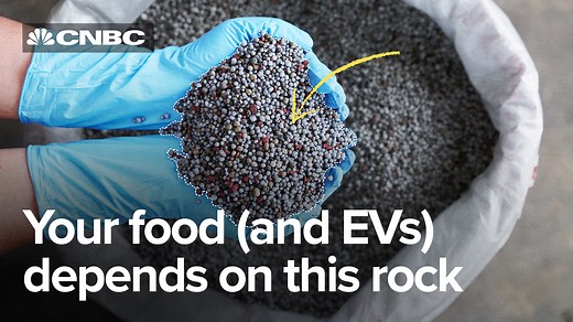 Morocco has the largest phosphate reserves in the world – making it one of the most important countries for food supply. But these minerals are also crucial for decarbonization. CNBC visited a phosphate mine close to Marrakesh to understand the importance of this commodity. | CNBC International