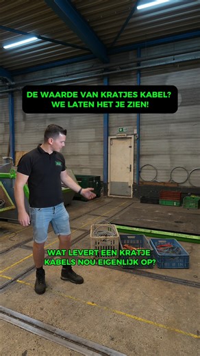 🔌 Wat levert een kratje kabels nou echt op? Het hangt af van de soort kabel, het koperpercentage en de dagprijs. Bij WHD checken we dat eerlijk voor je. WE wegen, berekenen en direct uitbetalen. ✔️ #whdrecycling #bedrijfsrecycling #containerophaal #oudmetaal #duurzaamondernemen #oudmetaalophalen #b2brecycling | WHD Metaalrecycling