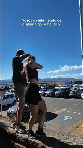 La mayoría de nuestras tomas 😅 #alemana #latino #pareja #parejamulticultural #amor