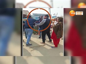 छात्रा से अश्लील हरकत पर ग्रामीणों ने कर दी शिक्षक की पिटाई