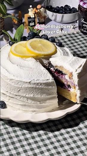 How to Make a Lemon Blueberry Layer Cake 🍋