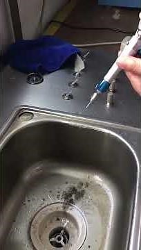 Dental handpieces clean and lubrication