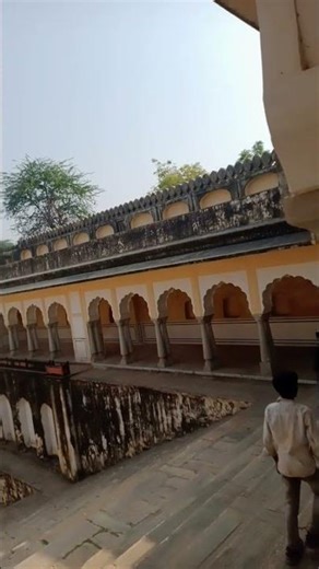 abhaneri ki bavdi #capitalpark #vlog #travel