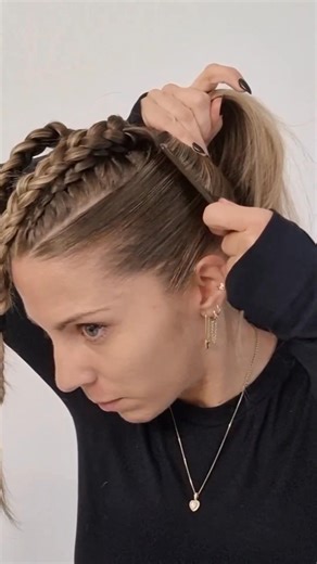 Sweat proof sporty hairstyle 💦🏋🏼‍♀️ . . #ponytail #ponytails #ponytailbraids #soccer #soccerhair #football #footballhair #hairstyle #hair #hairstyling #hairstyletutorial #hairstyleideas #hairstylesforgirls #hairstylegoals #coiffure #braidedhairstyles #gymhairstyle #gymhair | Jessica.violins