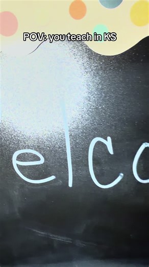 Some raise Jayhawks… good parents raise Wildcats 💜🌻 #SunflowerShowdown#wildcats #tangtime#kansasstate #basketball@Kansas State Fans @Kansas State University