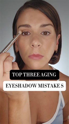 Top 3 Mistakes to Avoid with Aging Eyeshadow