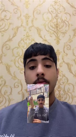 استغفر الله و حمد الله حمدا كثيرا ، لا خوف من شخص و لا خوف من ناس بل خوف من رب واحد قهار ، و من كتاب لو وضعناه على جبل لرأيته خاشعا متصدعا ( لَوْ أَنزَلْنَا هَٰذَا الْقُرْآنَ عَلَىٰ جَبَلٍ لَّرَأَيْتَهُ خَاشِعًا مُّتَصَدِّعًا مِّنْ خَشْيَةِ اللَّهِ ۚ وَتِلْكَ الْأَمْثَالُ نَضْرِبُهَا لِلنَّاسِ لَعَلَّهُمْ يَتَفَكَّرُونَ ) جل جلالك ربي و جل كتابك ربي #كتب #كتب_دينية #قران_كريم #فلسفة #مكتبة