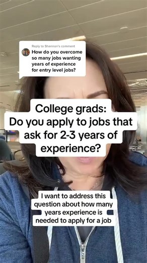 Next Great Step⚫️Getting College Grads Hired on Instagram: "➡️College students: do you apply to a job if it asked for 2 to 3 years experience?#job #college #jobsearch #careeradvice #internship"