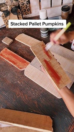 Lets make some Stacked Pumkins! #lfrustics #diypalletproject