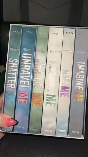 Dive into a fan-favorite dystopian world with the Shatter Me Box Set, the perfect collection for