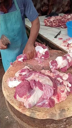 Desi Solid Meat Cutting Experts Butcher. #meat #food #shortvideo