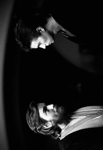 “well i’ve been afraid of changing ‘cause i’ve built my life around you” because you know obi-wan built his life around anakin. ib:@arya #anakinskywalker #obiwankenobi #darthvader #starwars #revengeofthesith
