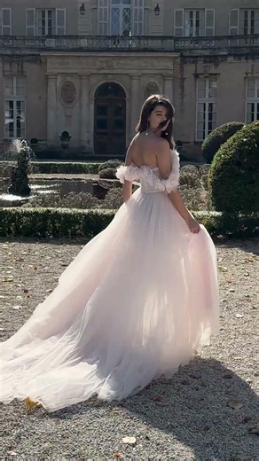 VABIL – Bohemian Strapless Tulle Wedding Dress with Floral Straps