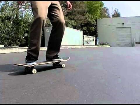 VARIAL KICKFLIP SLOW MOTION