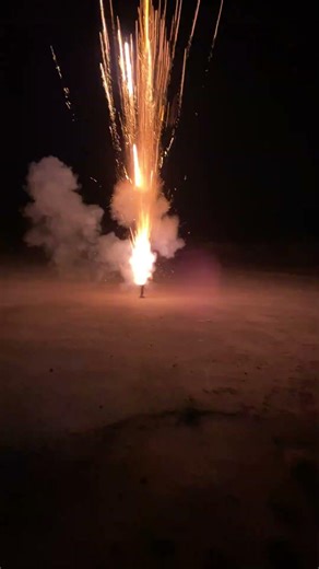 4 inch neon skies canister shell #biggestfirework #fireworks #pyrotechnica #pyro #experiment