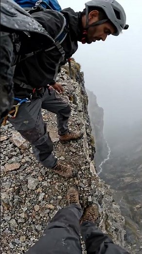 Walking the Edge: A Thrilling Mountain Ridge Hike 🏔️