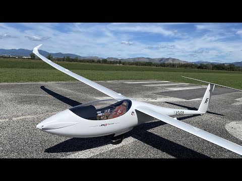 Ceflix JS3 - PART THREE - Maiden flight, aerotowing, FES takeoff and slope
