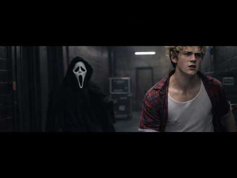 Knives – A Short Scream Film