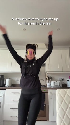 Let’s gooo! #run #running #runtok #fyp #dance