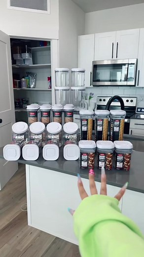 DIY Pantry Restocking and Organization Ideas