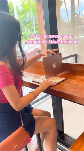 This iPad Keyboard Turns Your iPad Into a Mini MacBook! | Cool Must-Have Accessory for Apple Tech