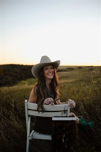 Just me and my blowout against the world Make your appointment at Prairie Salon in Bismarck, ND for a fresh style this year. We’re bringing back simple and fun appointments in the salon and I’m so excited for them.