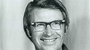 Tacoma native Earl Anthony one of bowling’s all-time greats. Now he has a biography