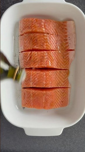 Easy Oven-Baked Salmon Recipe | Healthy Dinner Idea #salmon #shorts