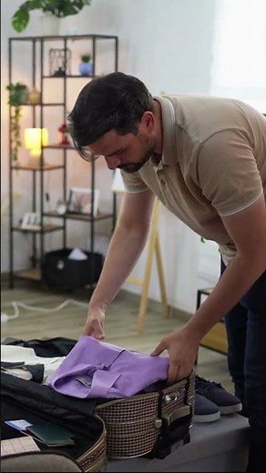 How to Travel Light: What I Pack for 30 Days with One Bag || keep traveling