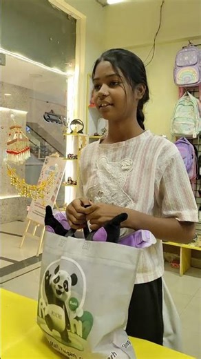 QR scan karte hi sab oversmart ho jaate hain! 😂”