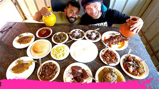 Spicy Indian Food At Kerala Toddy Shop - Crab, Fish & Coconut Toddy | Alappuzha, India