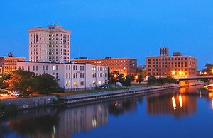 Windows, Roofing & Baths in Saginaw, MI | 1-800-HANSONS